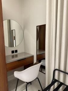 ELEGANT SERVICED APARTMENTs - imagen 19