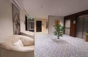SUITESLiNEHOTEL Hotel - imej 15