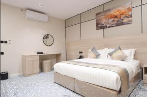 SUITESLiNEHOTEL Hotel - imej 19