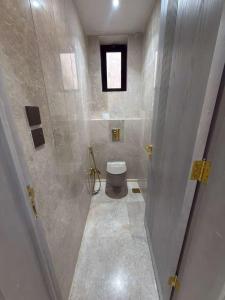 Aurion Executive Apartment - Next to Rashid Mall - Self Check-in - image 16