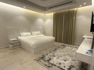 Aurion Executive Apartment - Next to Rashid Mall - Self Check-in - image 15