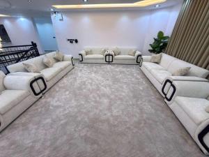 Aurion Grand Villa - 12BR Estate with Rooftop - Uhud Views & Private Elevator - image 36