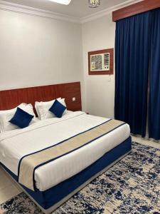 Al Madinah Furnished Suites Apartments - image 34