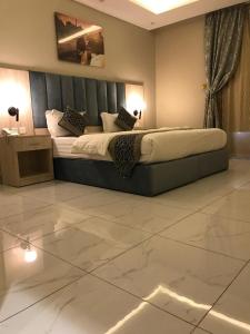 Azar Serviced Apartments - gambar 7