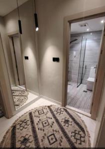 Azar Serviced Apartments - gambar 33