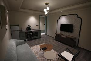 Residential Apartments in Al Arid 2 - imej 40