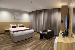 Rooh Al Madinah Hotel - image 29