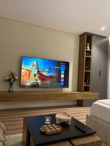Quiet Bedroom and Sitting Area Apartment - gambar 1