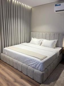 Quiet Bedroom and Sitting Area Apartment - gambar 9