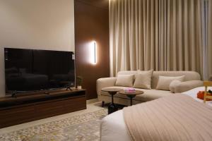 Quiet Apartment Near Al Masjid An Nabawi - image 16