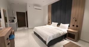 Hotel Room - Al Madinah Al Munawwarah - image 1