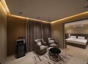 Bluestone Amlak 1 - gambar 7