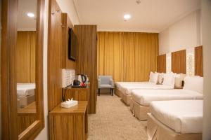 Artal Taibah Hotel - image 30
