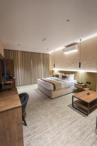 Aroma City Hotel - image 21