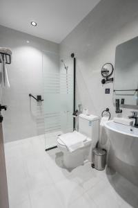 Aroma City Hotel - image 13