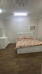 Apartment in Al Madinah near the Train and Airport - imej 5