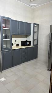 Apartment in Al Madinah near the Train and Airport - imej 9