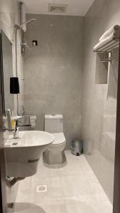 Al Masarrah Apartments - image 2