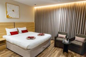 Rooh Al Madinah Hotel - image 12