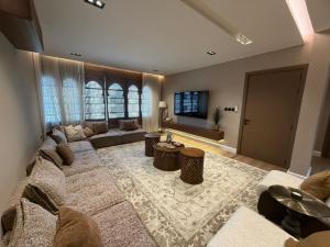 Atrah Luminous 3BR Luxury Family Residence - görsel 35