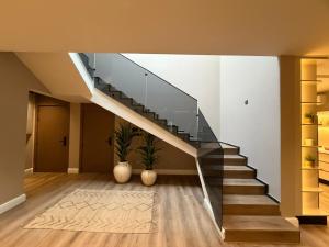 Atrah Luminous 3BR Luxury Family Residence - görsel 8