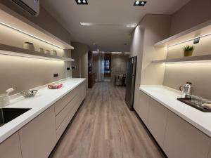 Atrah Luminous 3BR Luxury Family Residence - görsel 31