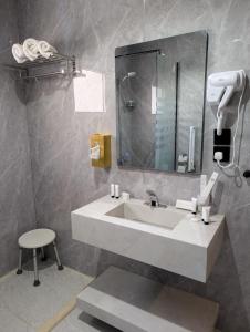 Antar Al Dhahabi Hotel - görsel 35