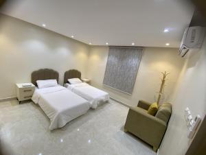 Elegant 3 Bedrooms and Living Room and Kitchen and Two Bathrooms in Hay Baqdu a1 - image 15