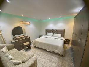 Distinctive Family Apartment with 3 Bedrooms, Lounge, Kitchen, and Two Bathrooms in Baqdo a2 - image 4