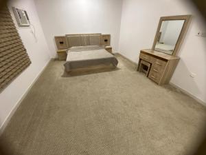 Distinctive Family Apartment with Two Bedrooms, Living Room, Kitchen and Bathroom a4 Bagdo - image 7