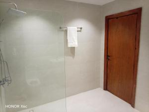 Al Taqwa Hotel Rooms - image 6