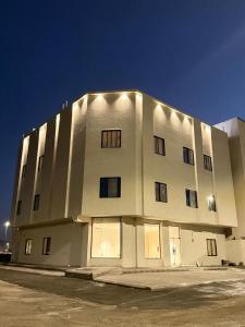 Hotel Room - Al Madinah Al Munawwarah - image 4