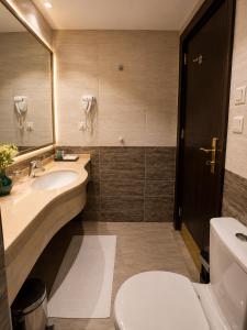 Zaha Al Madina Hotel - imej 30