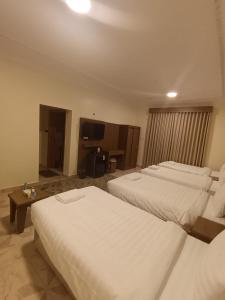 Al Madinah 2 Furnished Suites - image 17