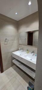 Al Sharifah Apartments - image 13