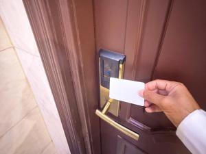 High Selection Serviced Apartments - image 15