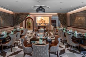 The Biltmore Al Madinah Hotel - imej 16