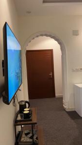 Al Madinah Al Munawwarah Furnished Room - image 4