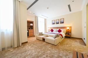 TeeLA HoTeL - image 21