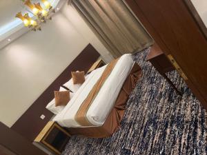 ایوان سین سروِسڈ اپارٹمنٹس - تصویر 37