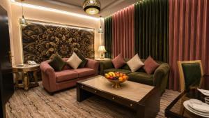One Inn Hotel Fully Renovated - gambar 12