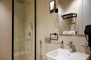 Tuba Hotel Apartments - image 19