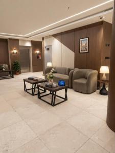 Al Sumuw Al Mutaqaddim Hotel - image 2