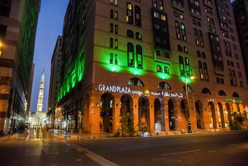 Grand plaza al Madinah