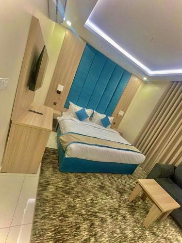 Joud Al Madinah Suites
