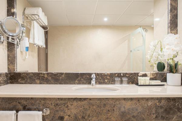 Bosphorus Hotel Waqf Safi - afbeelding 4