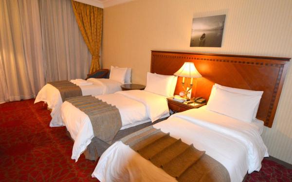 Hayah Grand Hotel - image 35
