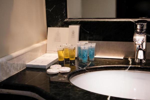Ewan Dar Al Hijra Hotel - image 25