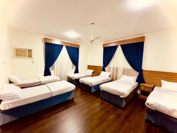 AL AWS HOTEL - SHALAL - gambar 14