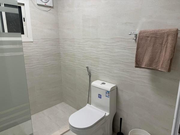Apartment with 3 Bedrooms and a Living Room and Kitchen - Apartment 3 Bedroom - تصویر 18